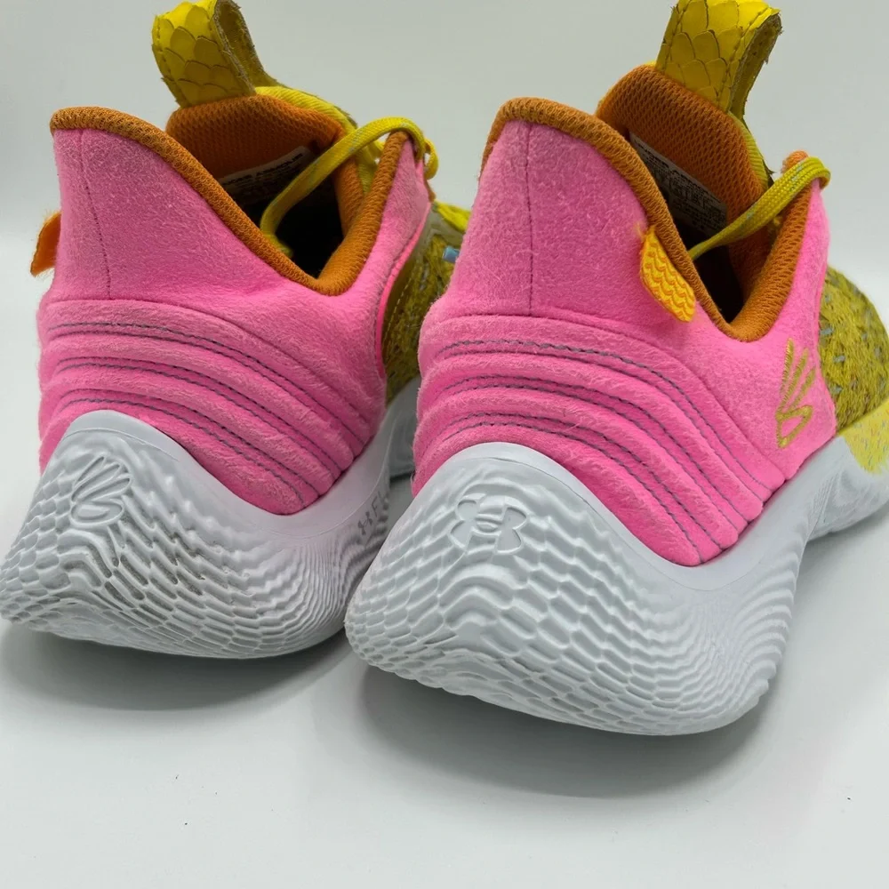 Curry Flow 9 Sesame Street Big Bird, men’s size 8.5, Good condition
